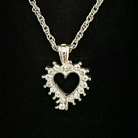 Vintage Rhinestone Heart Silver Tone Pendant Necklace Sparky Elegant 18-21” - Picture 1 of 6